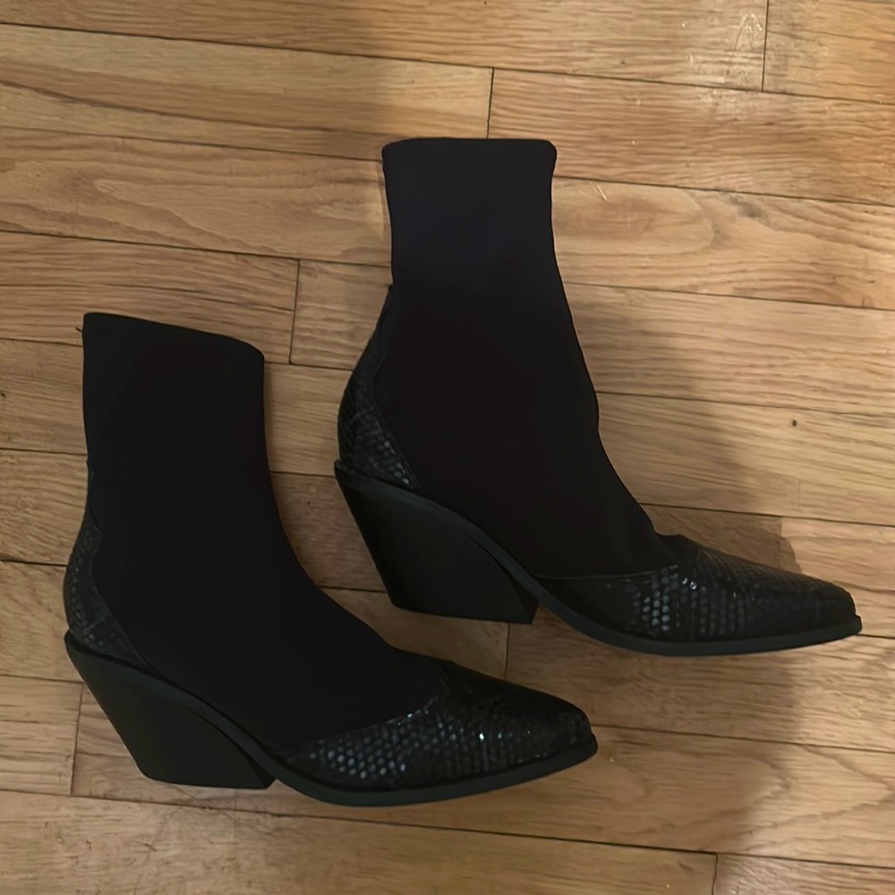 ASOS Sock Mid Heel Boots Size 5